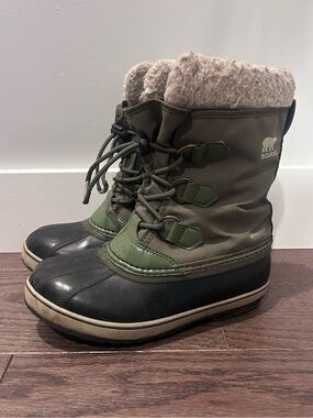 Sorel Size 3 Boy's Winter Boots